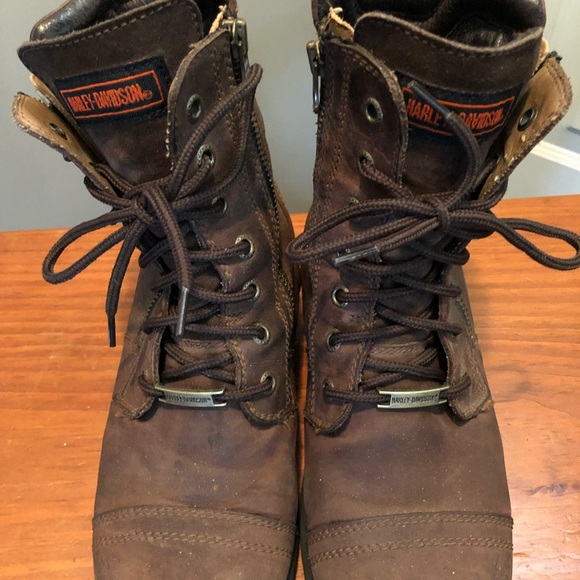 Women’s Harley Davidson Brown Leather Boots. Lace Up and Zippers on each Side. - Picture 3 of 5